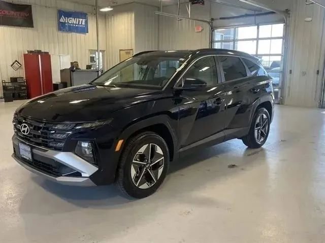 Used 2025 Hyundai Tucson SEL AWD/4WD image 6