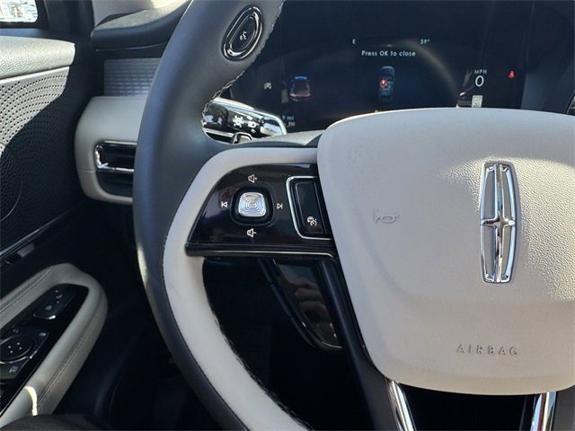 New 2026 Lincoln Corsair Premiere image 26