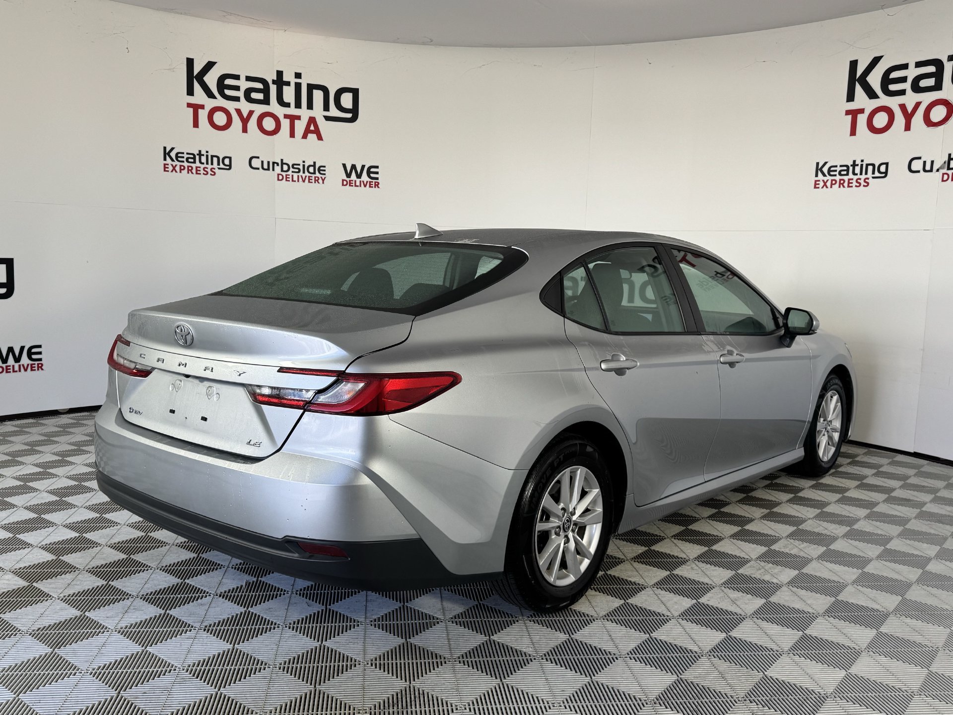 Certified 2025 Toyota Camry LE FWD image 6
