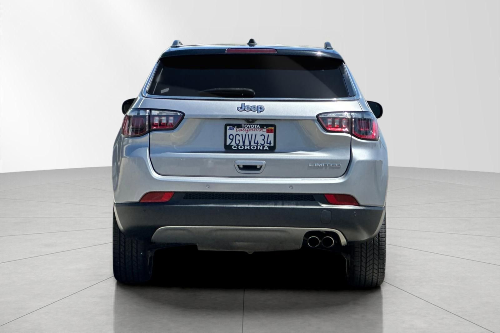 Used 2021 Jeep Compass Limited image 4