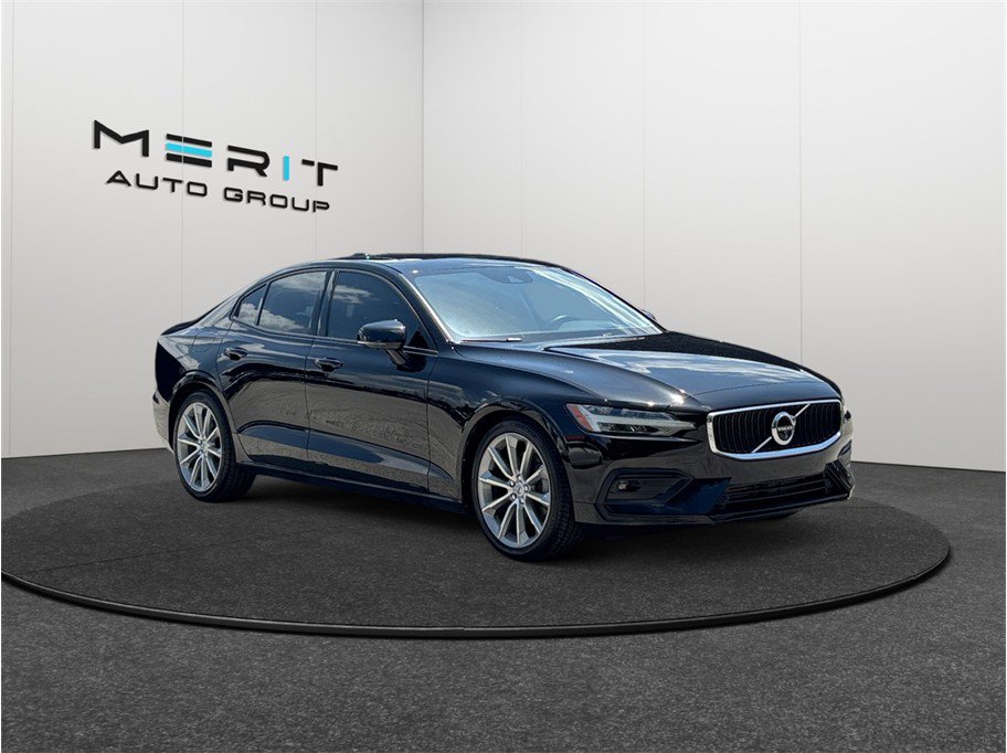 Used 2020 Volvo S60 T5 Momentum