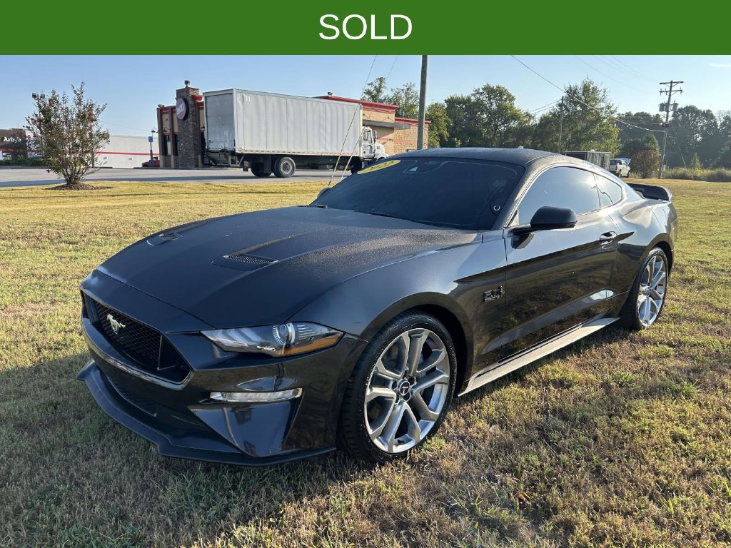 Used 2022 Ford Mustang GT Premium w/ Equipment Group 401A RWD image 8