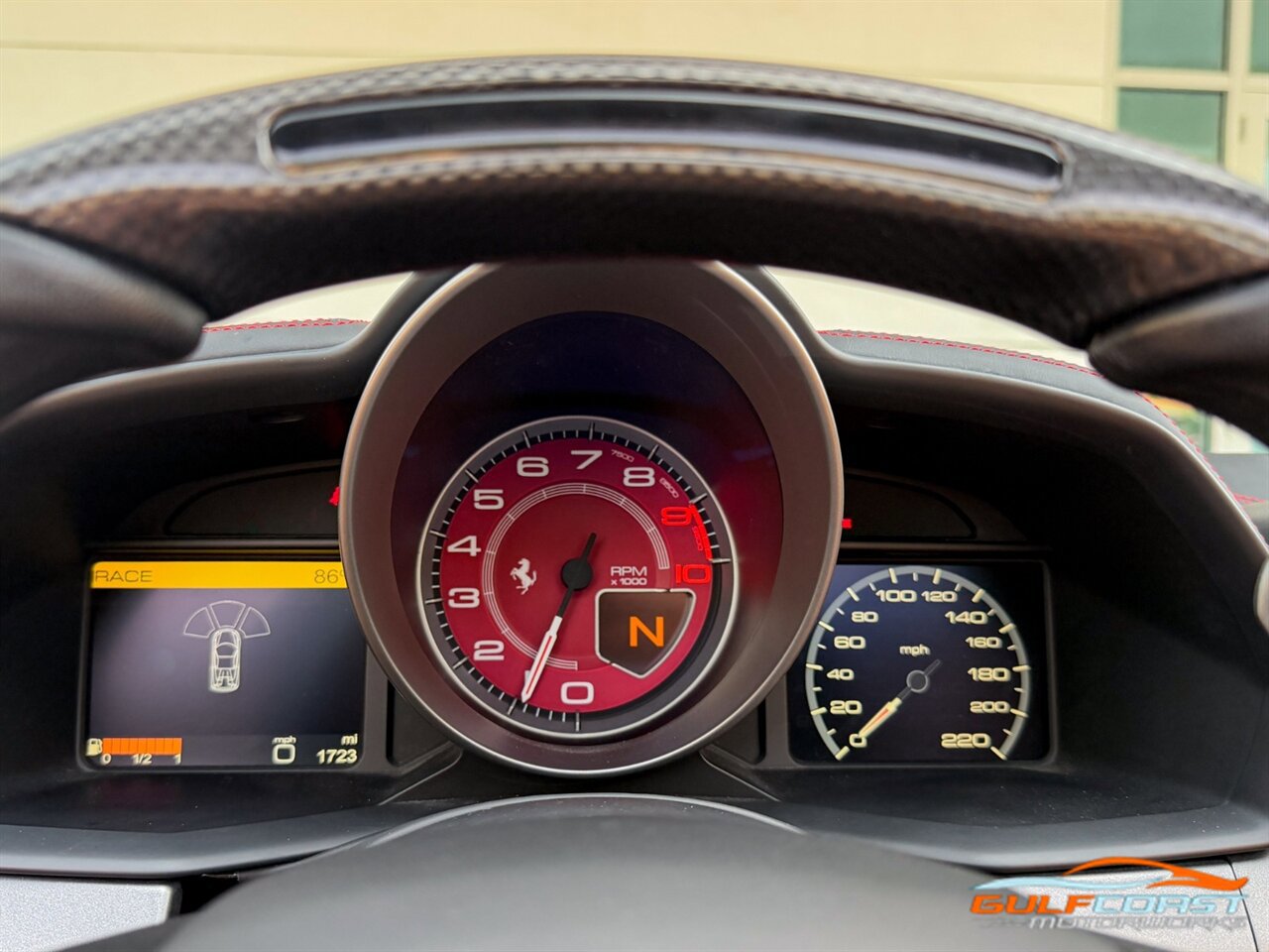 Used 2012 Ferrari 458 Spider RWD image 13