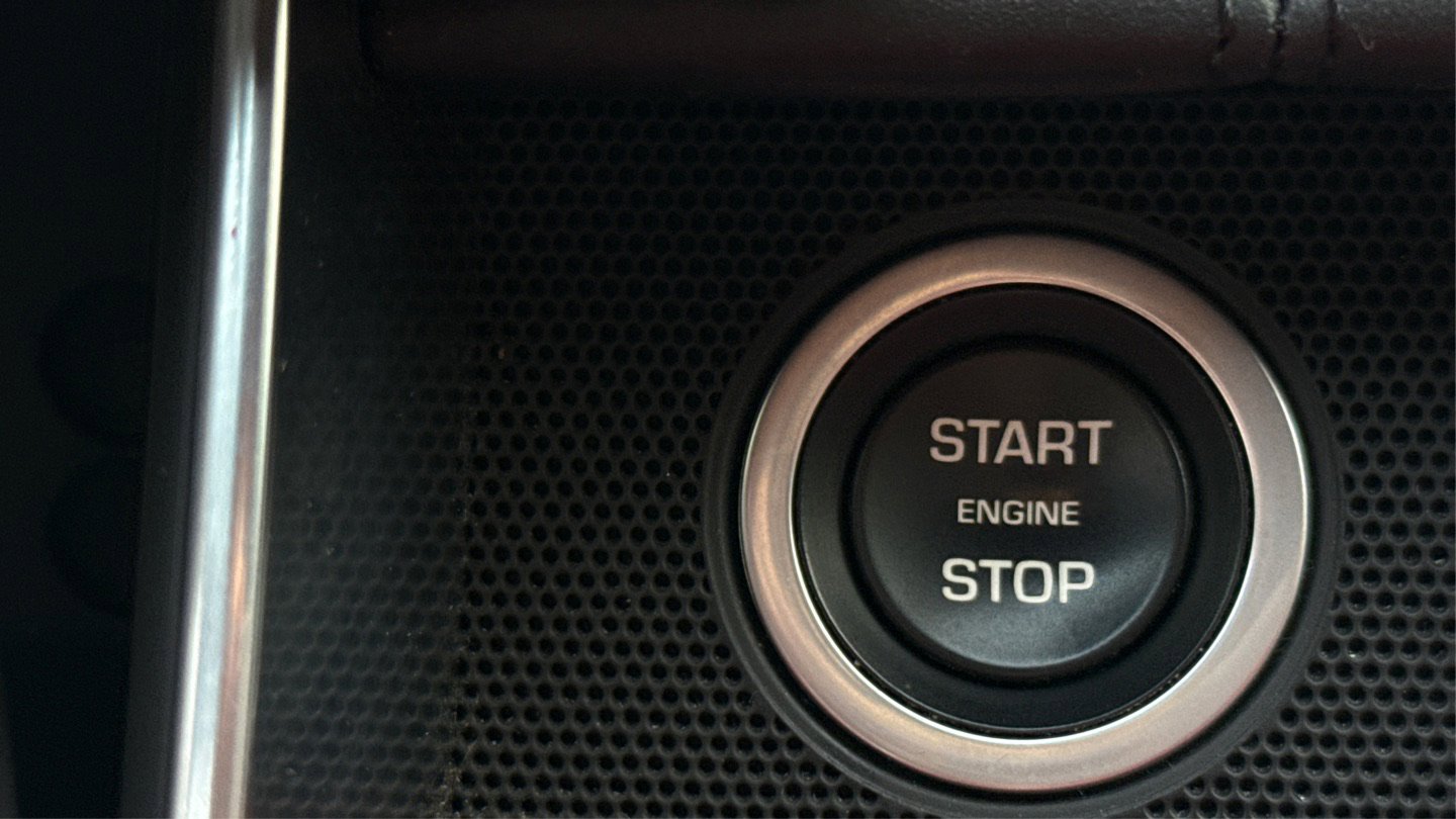 Used 2017 Land Rover Range Rover Autobiography image 34