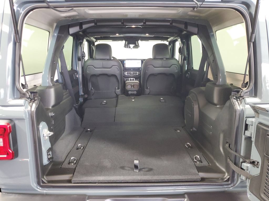 New 2026 Jeep Wrangler Unlimited Rubicon AWD/4WD image 26