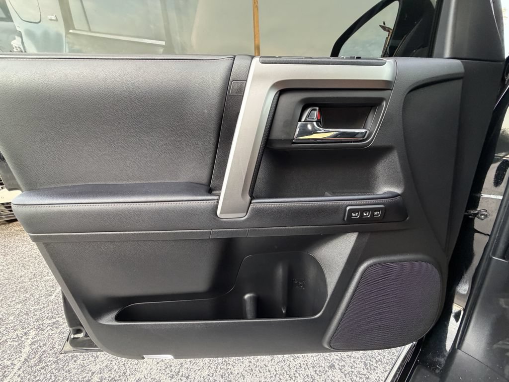 Used 2023 Toyota 4Runner Limited RWD image 20