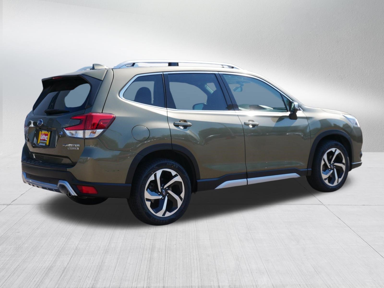 Used 2023 Subaru Forester Touring w/ Popular Package #3 AWD/4WD image 7