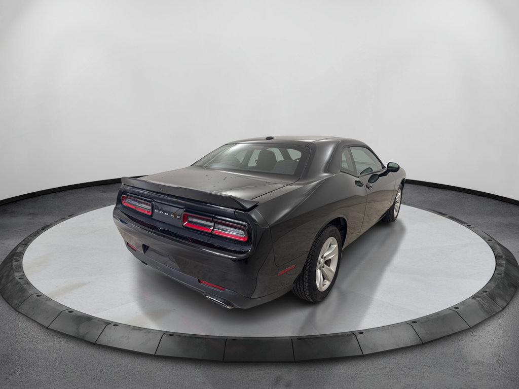 Used 2023 Dodge Challenger SXT RWD image 6