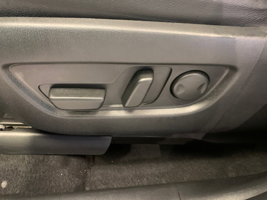 Used 2024 MAZDA CX-90 3.3 Turbo w/ Preferred Plus image 17