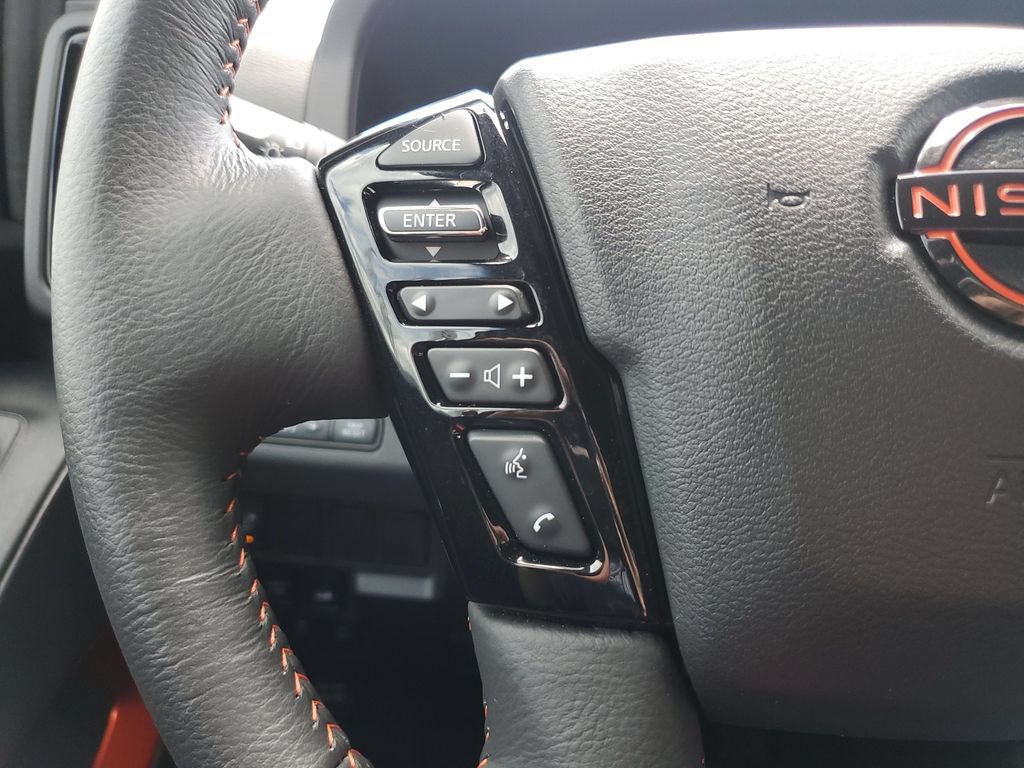 Used 2025 Nissan Frontier PRO-4X w/ Interior Protection Package AWD/4WD image 24