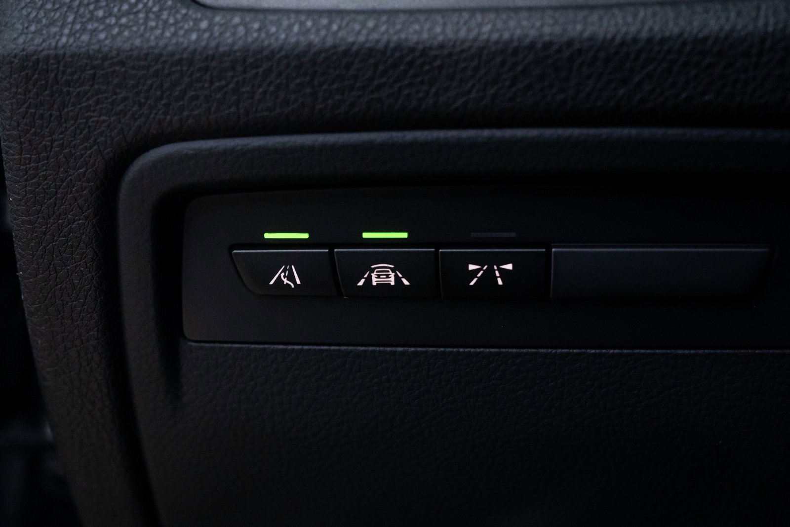 Used 2018 BMW M3 w/ Competition Package image 20