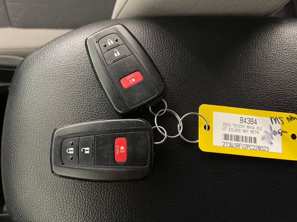 Certified 2023 Toyota RAV4 XLE FWD image 24