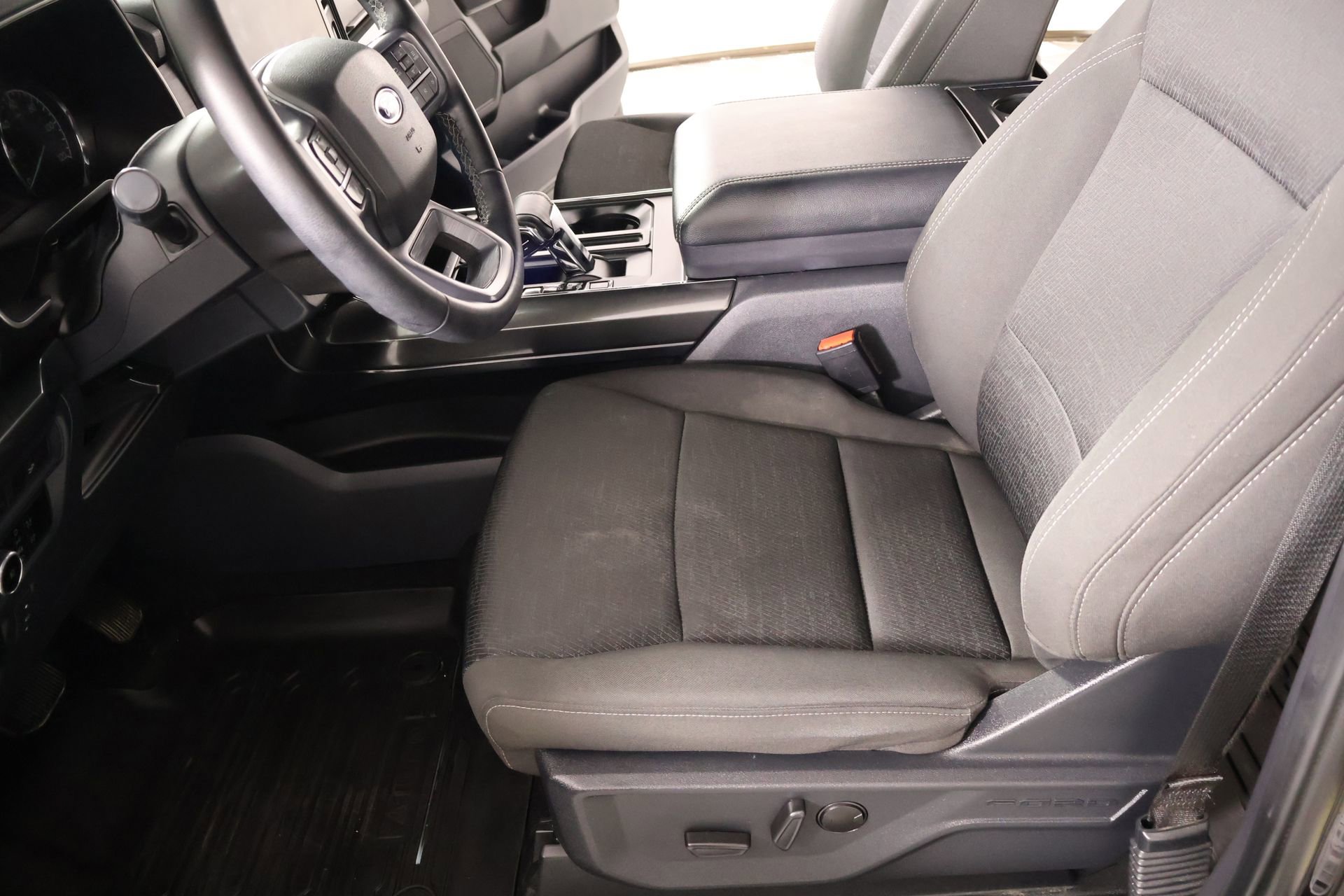 Used 2023 Ford F150 XLT w/ Equipment Group 302A High AWD/4WD image 13