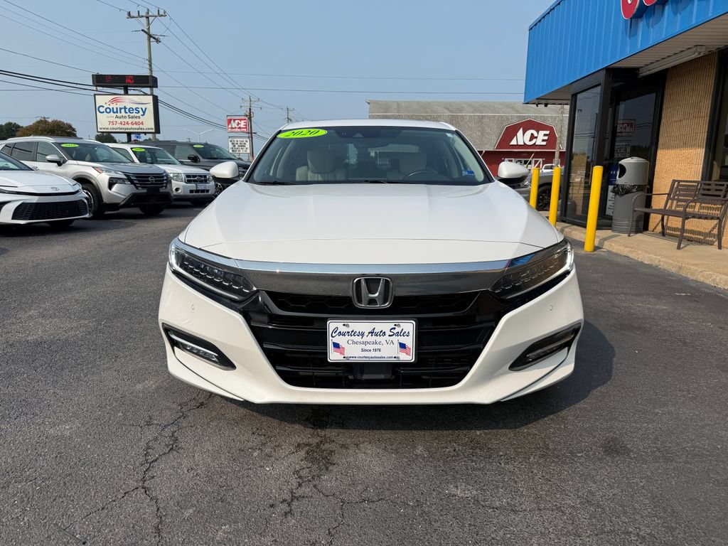 Used 2020 Honda Accord Touring image 2