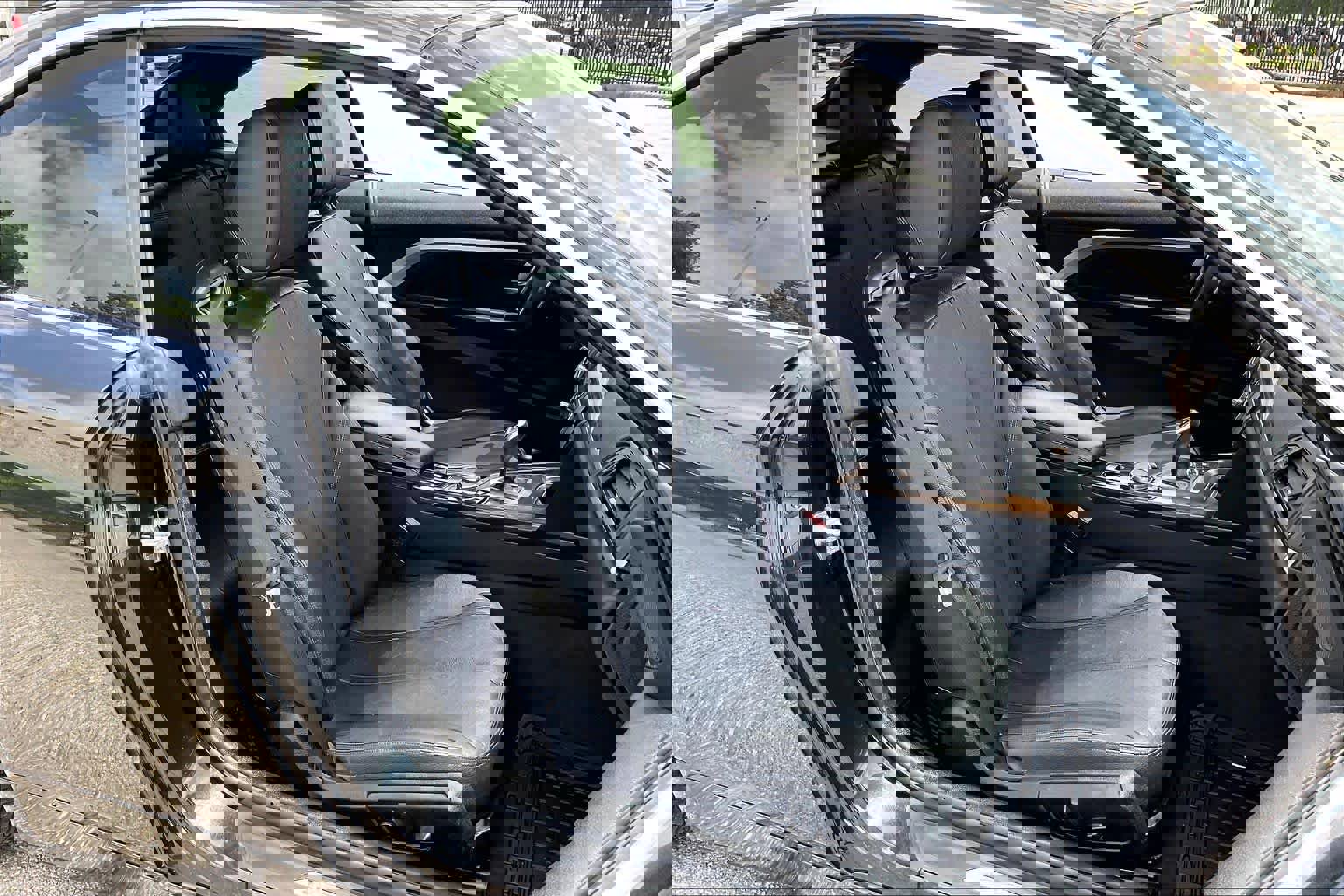 Used 2015 BMW 428i Convertible image 9