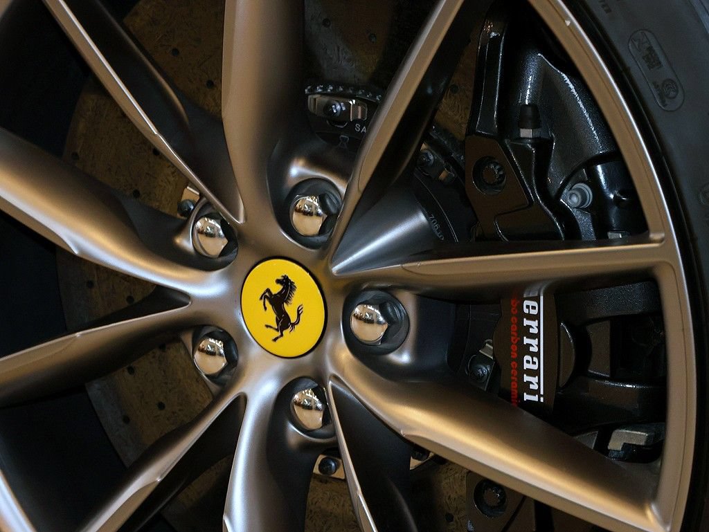 Certified 2023 Ferrari 812 GTS RWD image 74