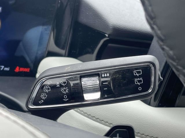 Used 2025 Lincoln Aviator AWD image 29