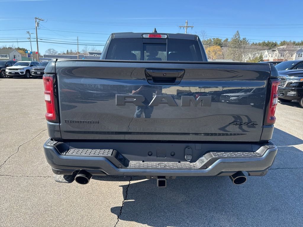 New 2026 RAM 1500 4x4 Crew Cab image 4