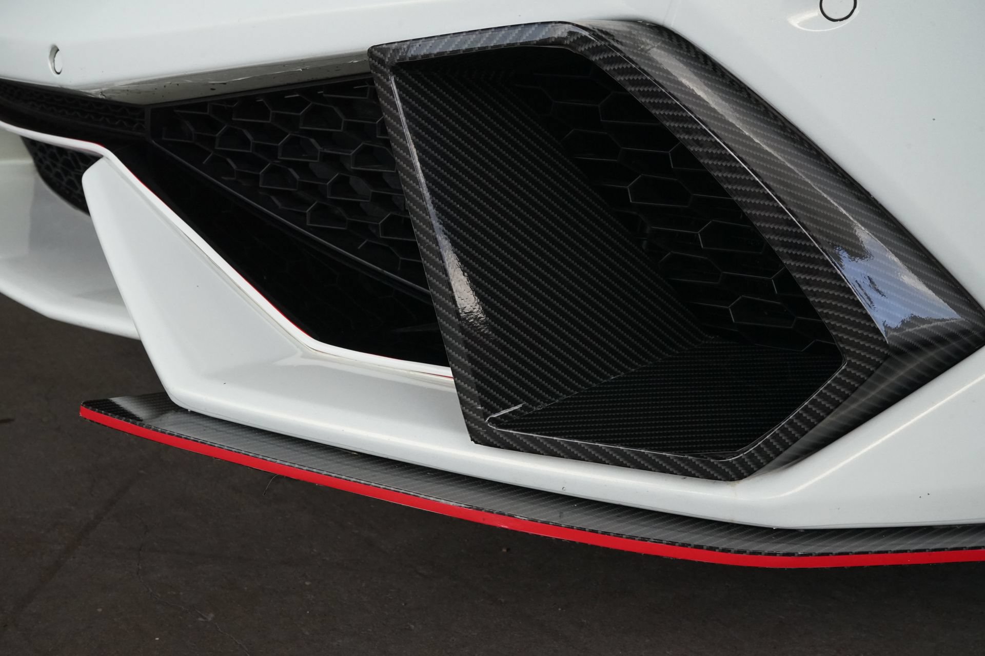 Used 2015 Lamborghini Huracan LP 610-4 AWD/4WD image 19