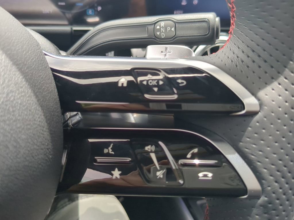 Certified 2025 Mercedes-Benz GLA 250 4MATIC image 13