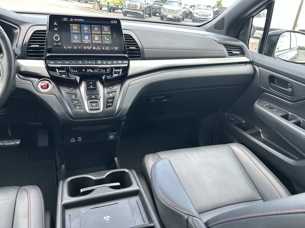 Used 2025 Honda Odyssey Sport-L image 19