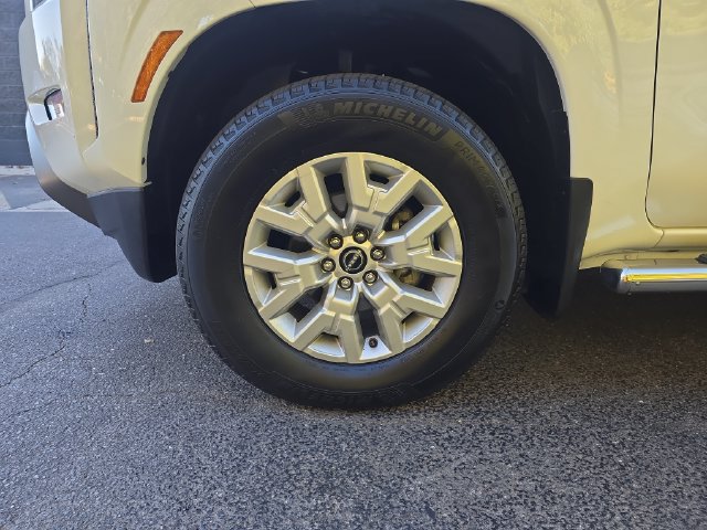 Used 2024 Nissan Frontier SV w/ SV Convenience Package AWD/4WD image 27