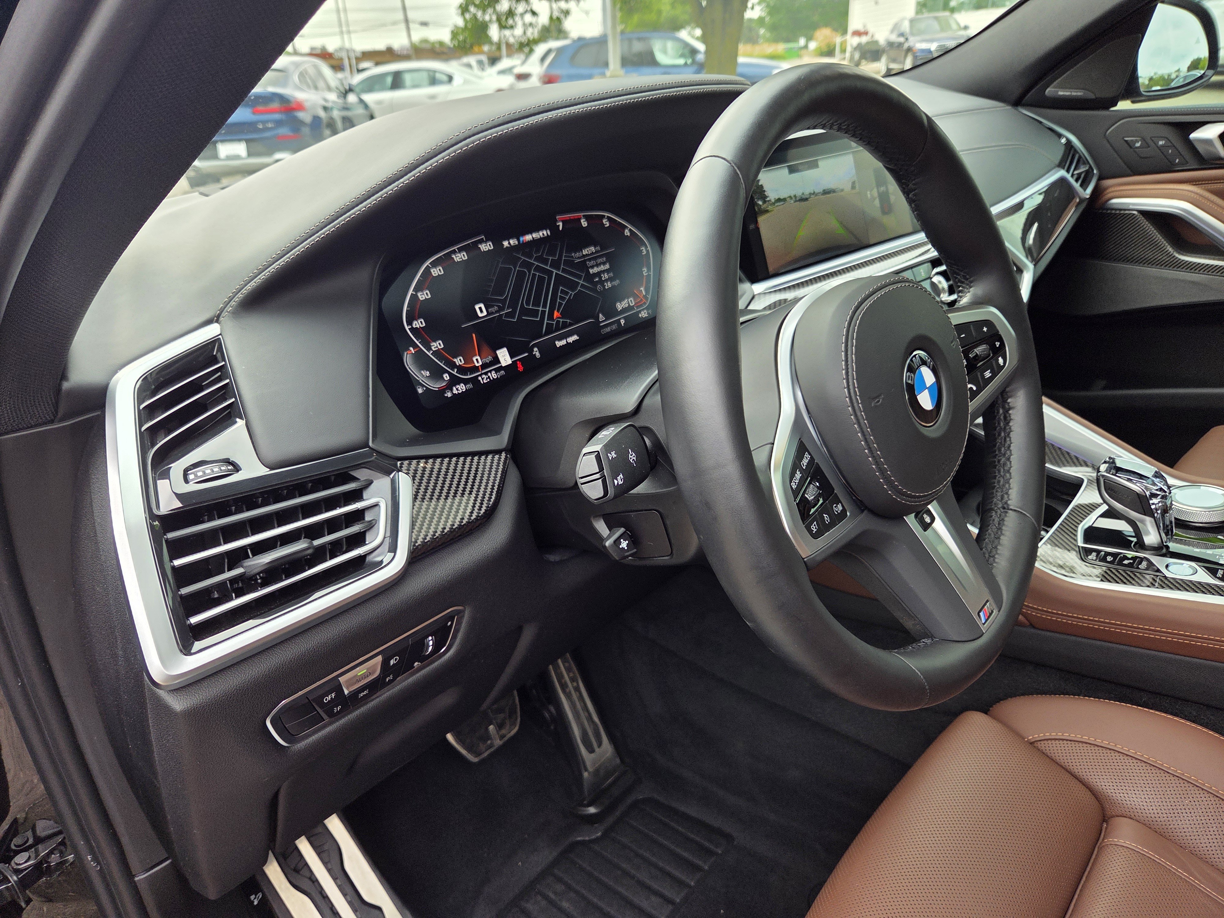 Used 2023 BMW X6 M50i w/ Executive Package AWD/4WD image 11