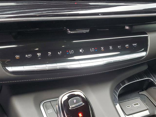 Certified 2023 Cadillac Escalade V image 66