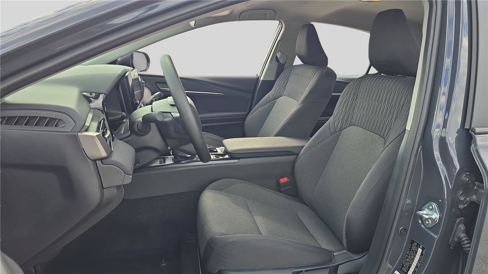 Used 2026 Toyota Camry LE FWD image 11