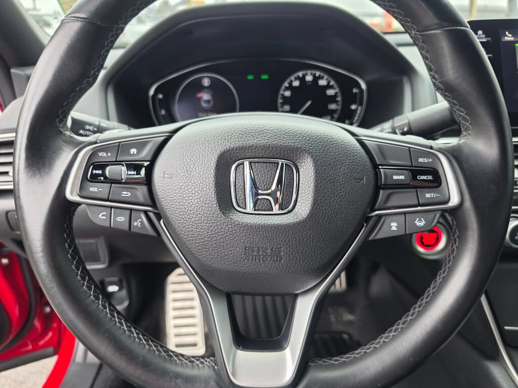 Certified 2018 Honda Accord Sport image 23