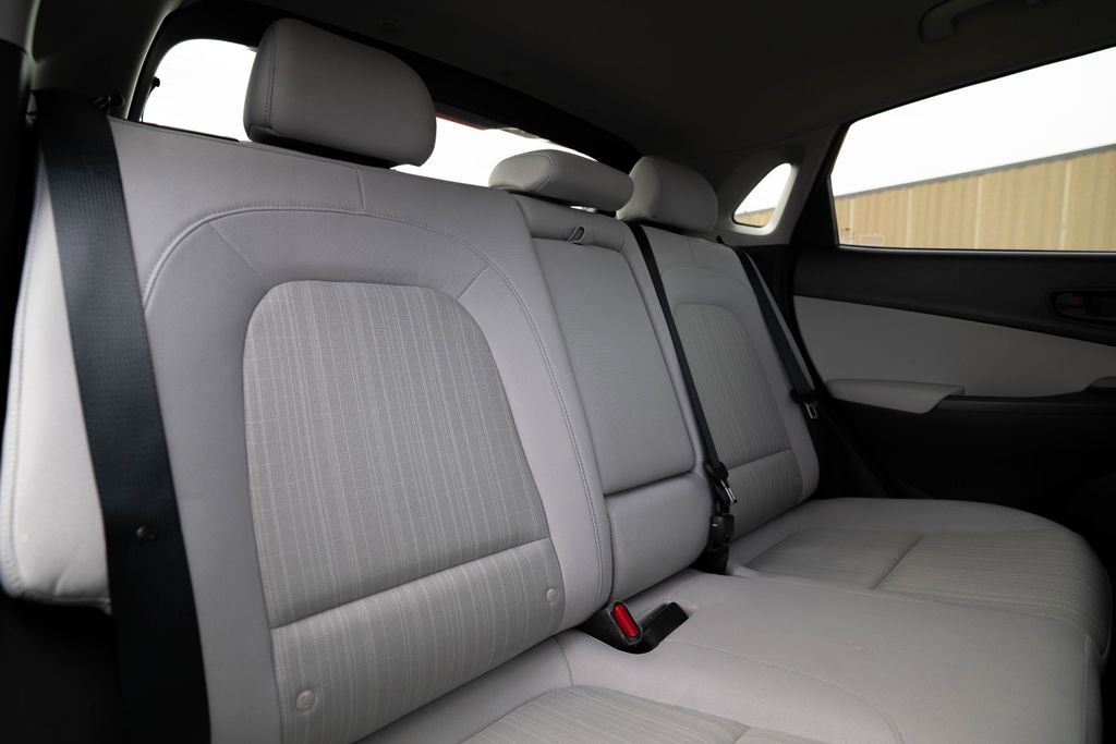 Used 2023 Hyundai Kona SEL image 30