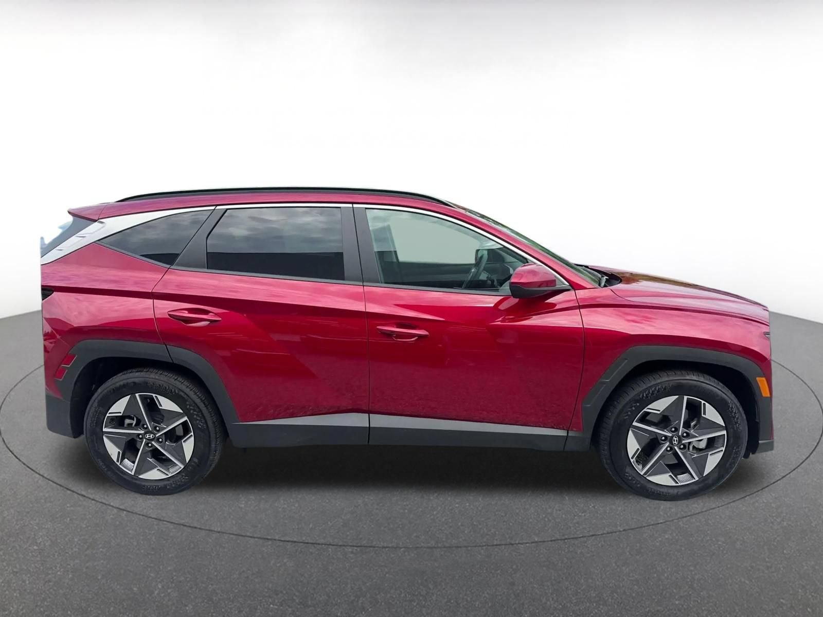Used 2026 Hyundai Tucson SEL Plus FWD image 15