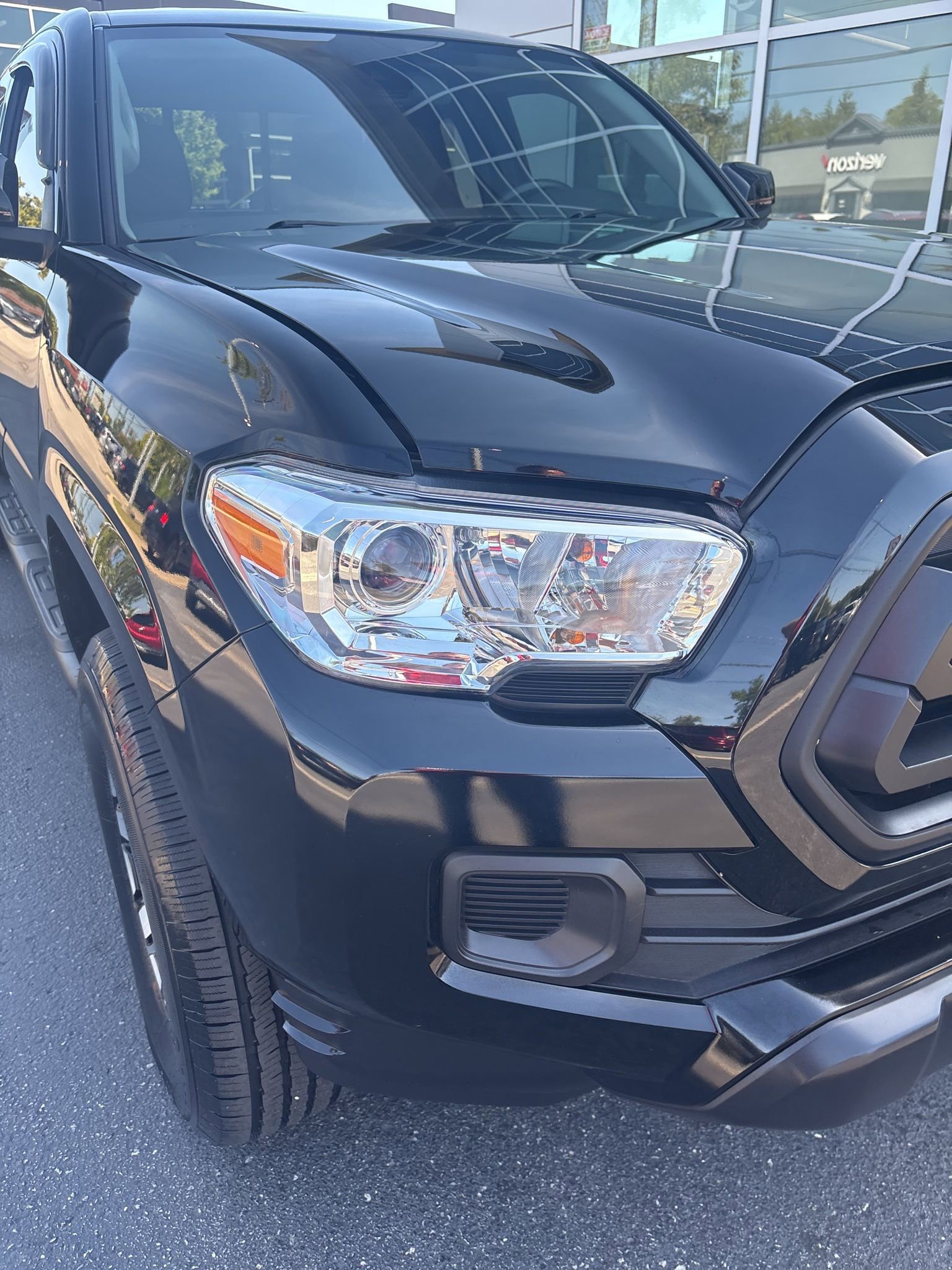 Used 2023 Toyota Tacoma SR image 14