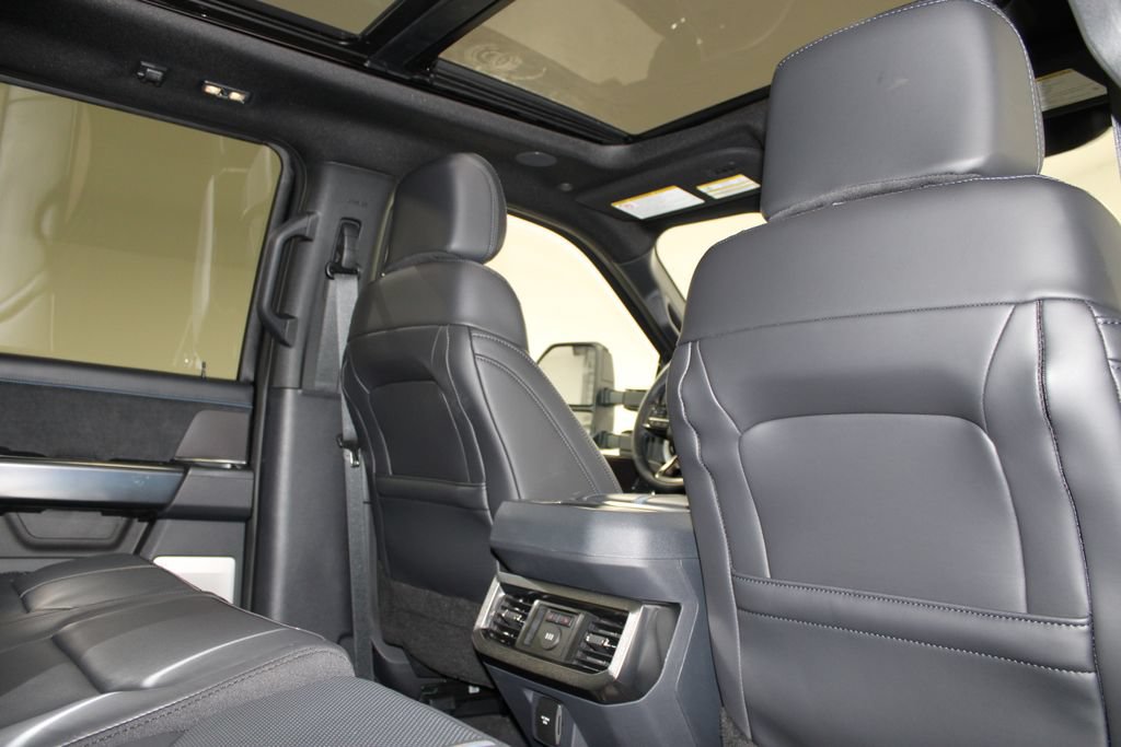 New 2026 Ford F250 Platinum AWD/4WD image 33