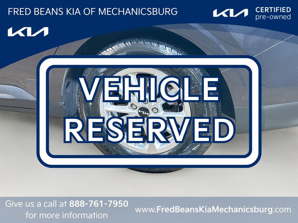 Certified 2024 Kia Carnival LX FWD image 5