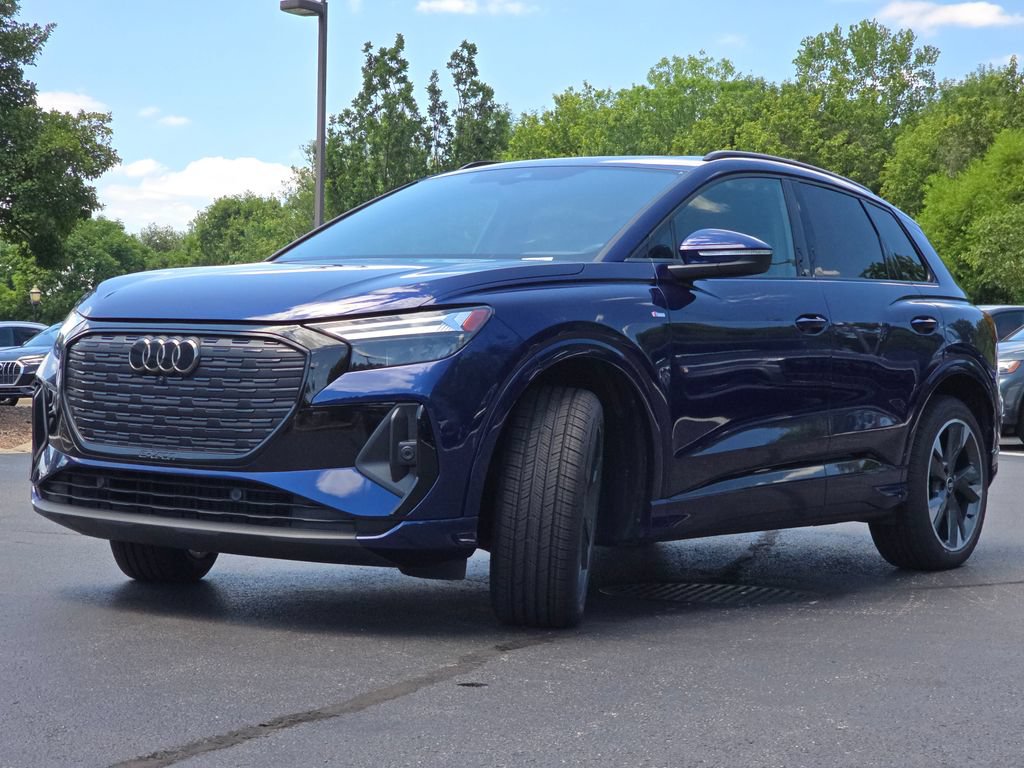 Certified 2023 Audi Q4 e-tron Premium w/ Convenience Package AWD/4WD image 4