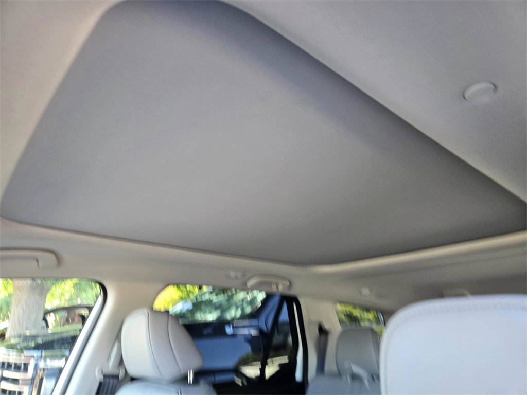 New 2025 Honda Pilot Touring image 20