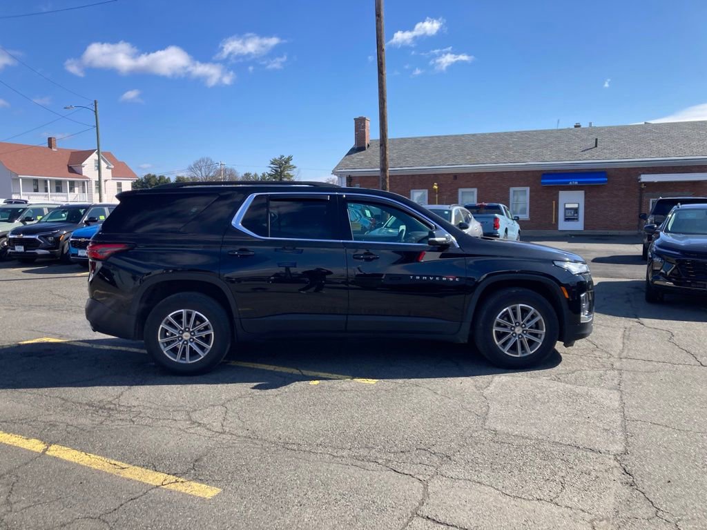 Used 2023 Chevrolet Traverse LT AWD/4WD image 8