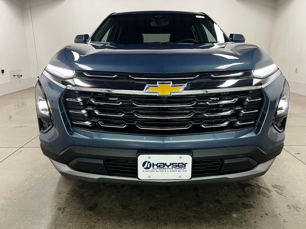 New 2026 Chevrolet Equinox LT w/ Safety and Technology Package image 8