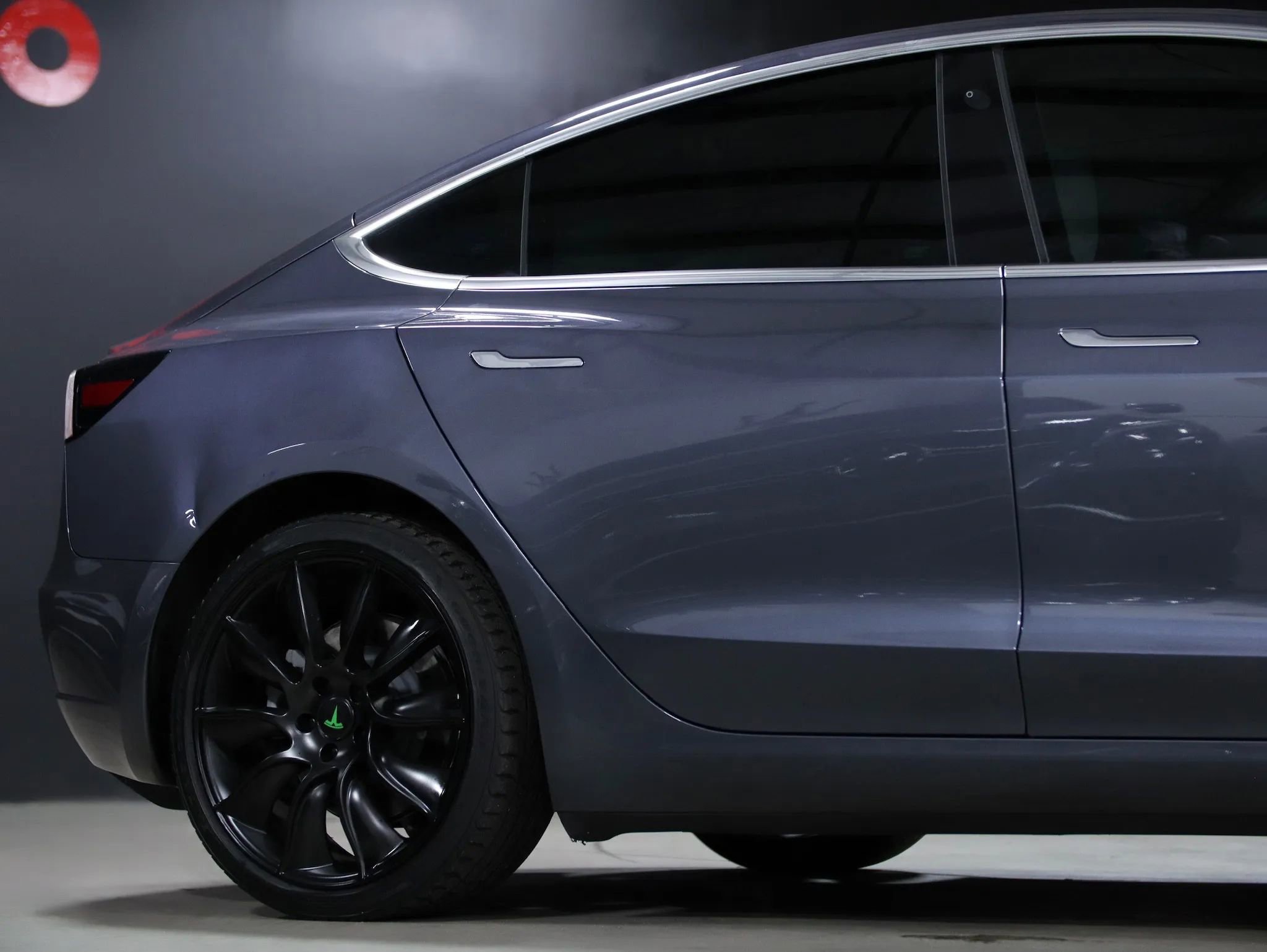 Used 2020 Tesla Model 3 Standard Range RWD image 11