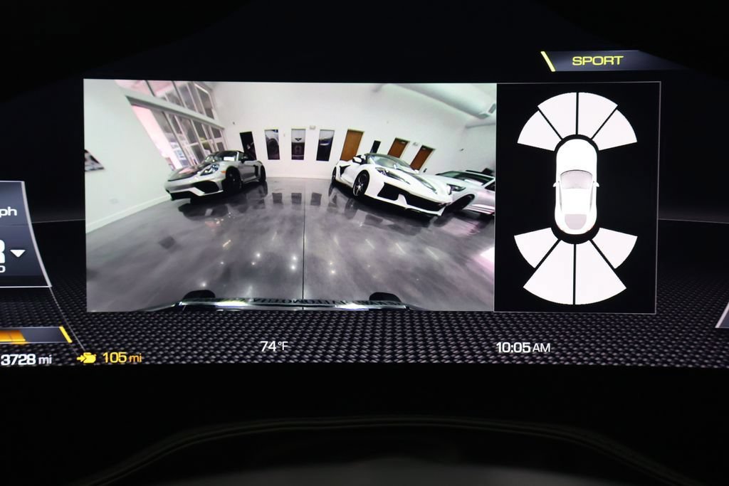 Used 2023 Ferrari Roma RWD image 28