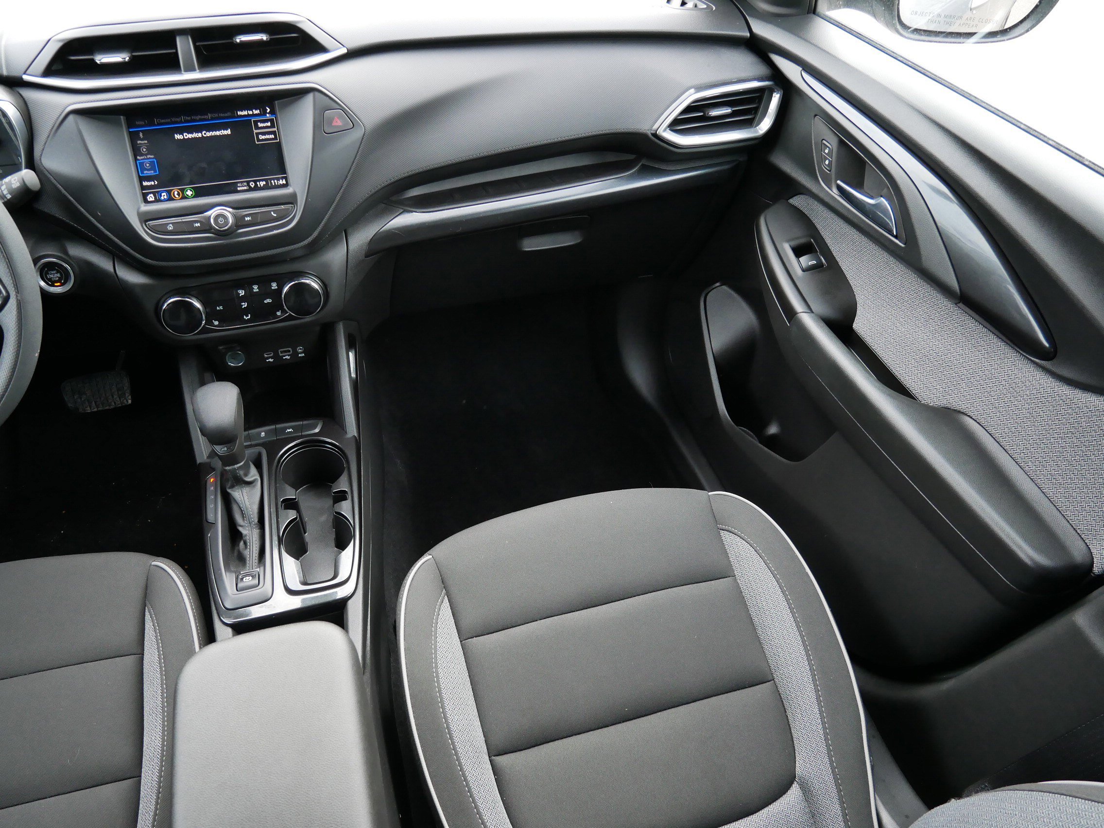 Used 2023 Chevrolet TrailBlazer LT image 11