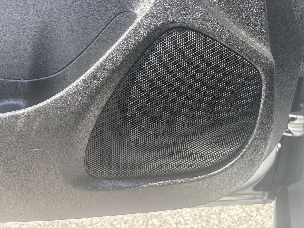 Certified 2021 Chevrolet Malibu LS image 22