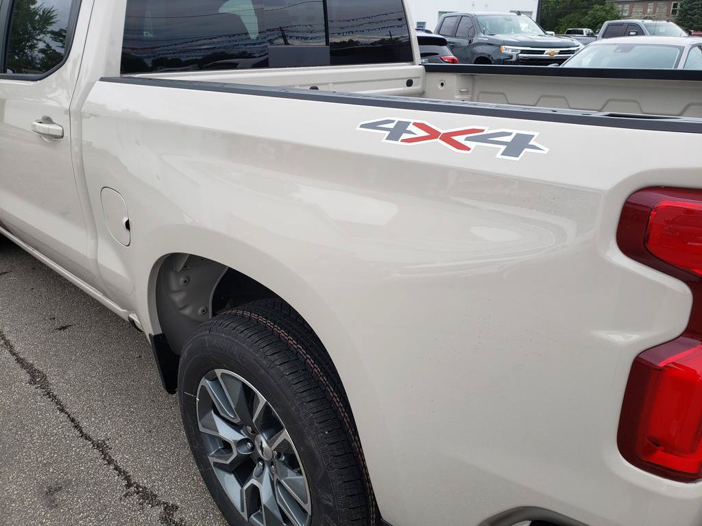 New 2026 Chevrolet Silverado 1500 RST w/ Convenience Package II AWD/4WD image 12