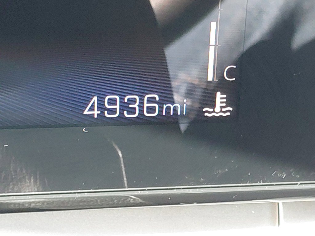 Used 2025 Chevrolet Trax LT image 27