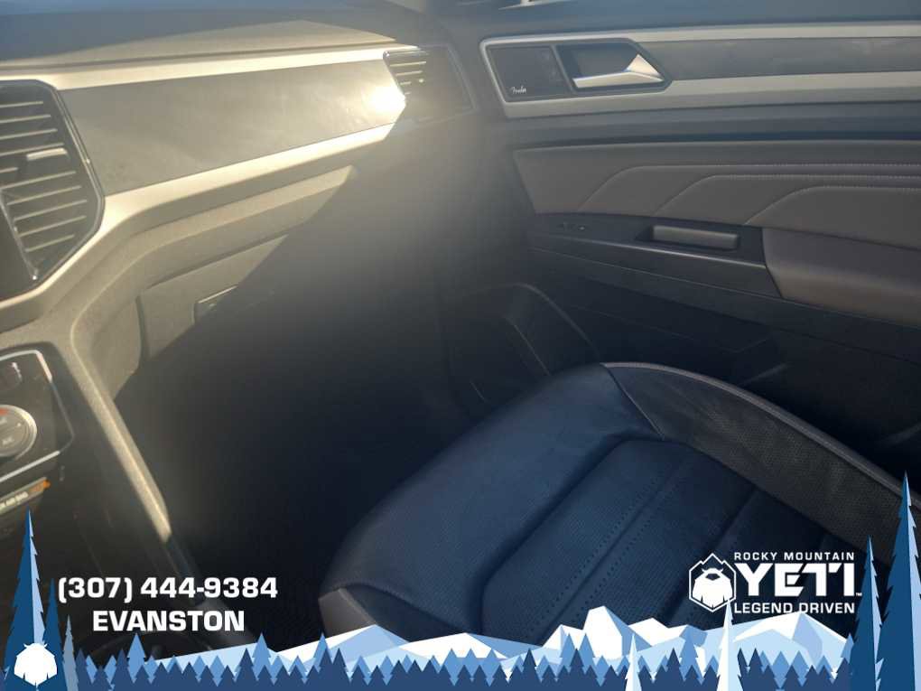 Used 2022 Volkswagen Atlas SEL Premium image 29