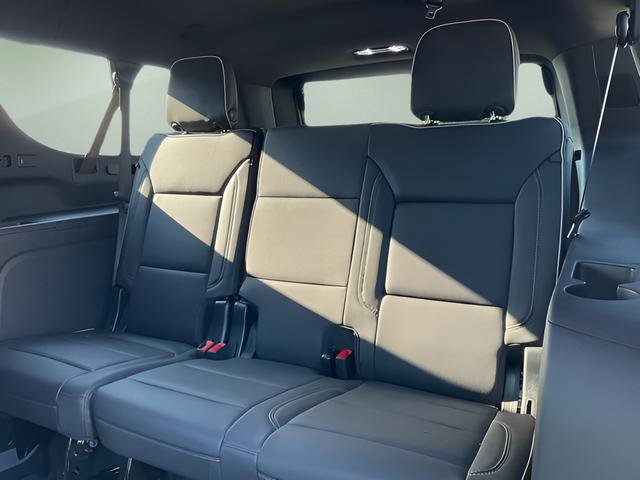 Certified 2025 GMC Yukon XL Elevation image 16
