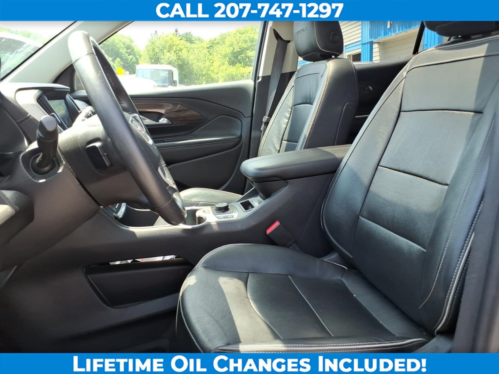 Used 2020 GMC Terrain Denali w/ Denali Premium Package AWD/4WD image 13