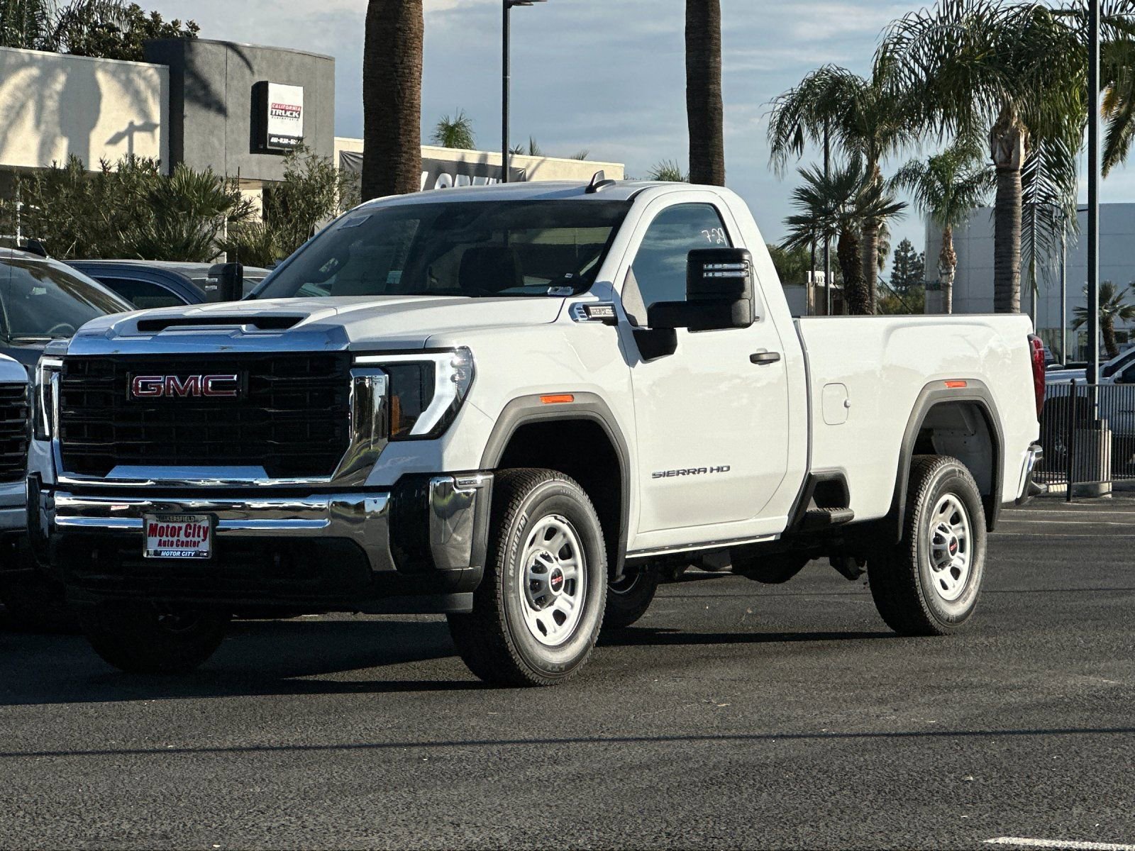 New 2025 GMC Sierra 2500 Pro w/ Convenience Package RWD image 8