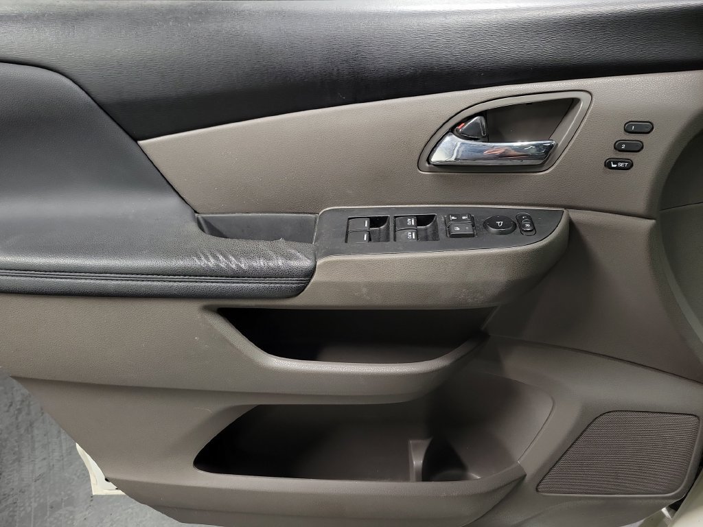 Used 2017 Honda Odyssey Touring image 25